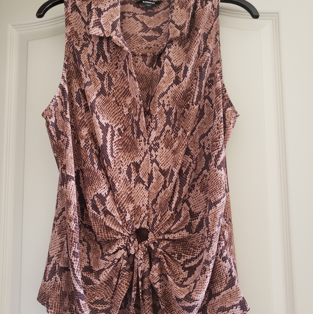 Express, L, Tie Front Top